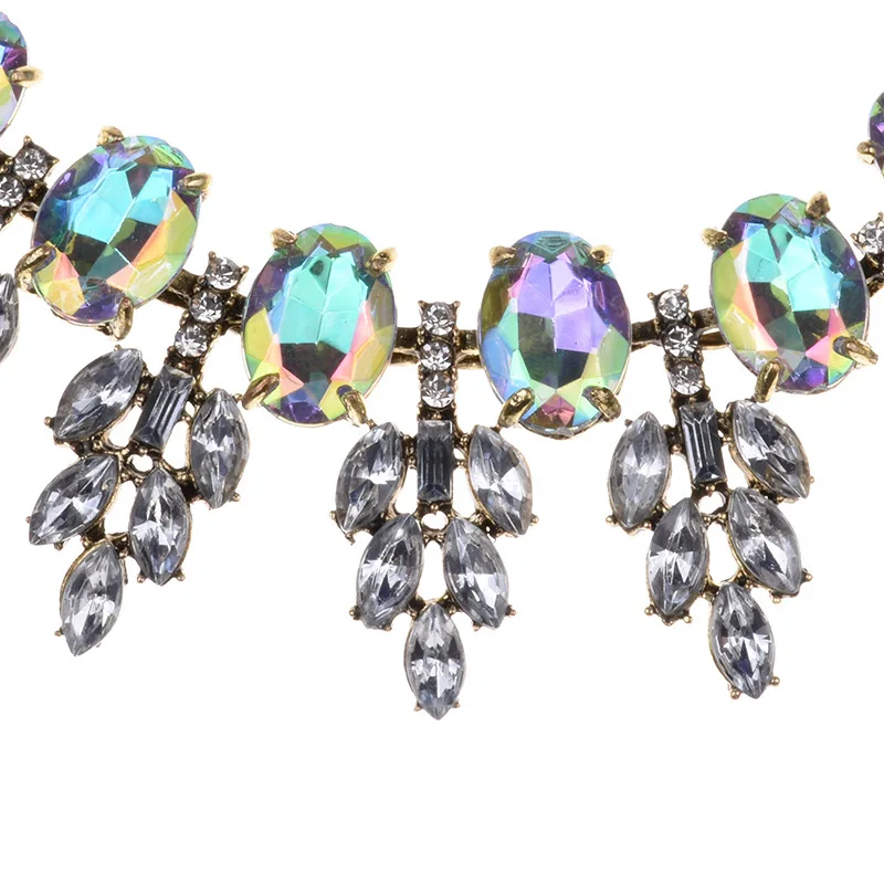 Amazon Hot Selling Necklace Cross Border Accessories New Products Europe And America Fashion Retro Crystal Leaf Pendant