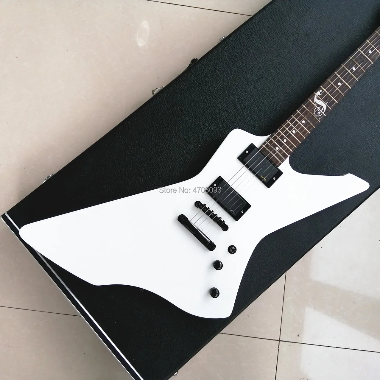 

IN STOCK,White JH LTD Snakebyte guitar,6 strings electric Guitar,RosewoodFretboard,Free shipping