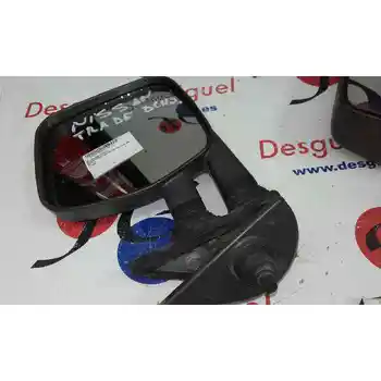 

RIGHT REARVIEW MIRROR NISSAN TRADE