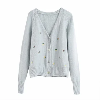 

Women's V-neck knitted jacket 2020 contrast color embroidery printed single-breasted cardigan sweater ladies long sleeves