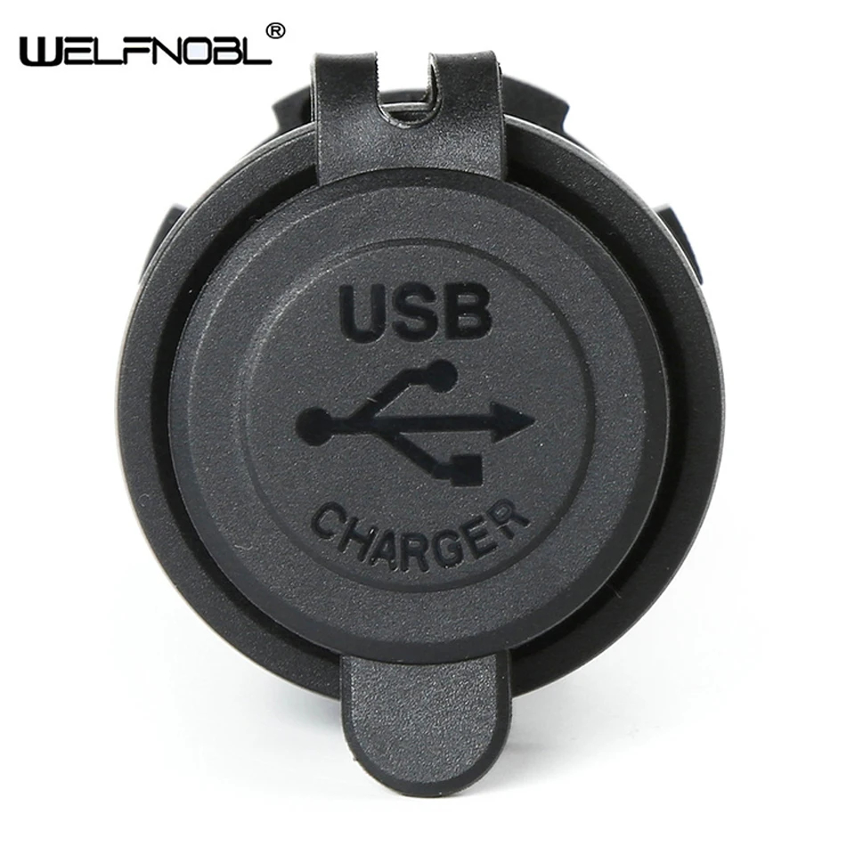Автомобильное зарядное устройство с двумя USB портами 3 1 А 5 В со светодиодным