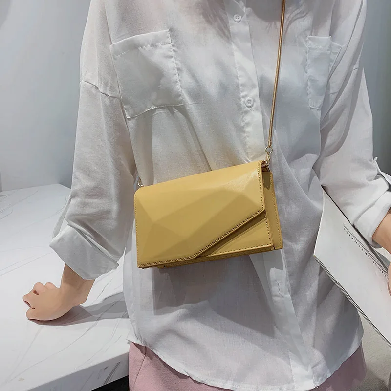 

2020 Fashion Women Messenger Bags Solid PU Leather Flap Single Chains Shoulder Bags Cover Crossbody Bags for Women