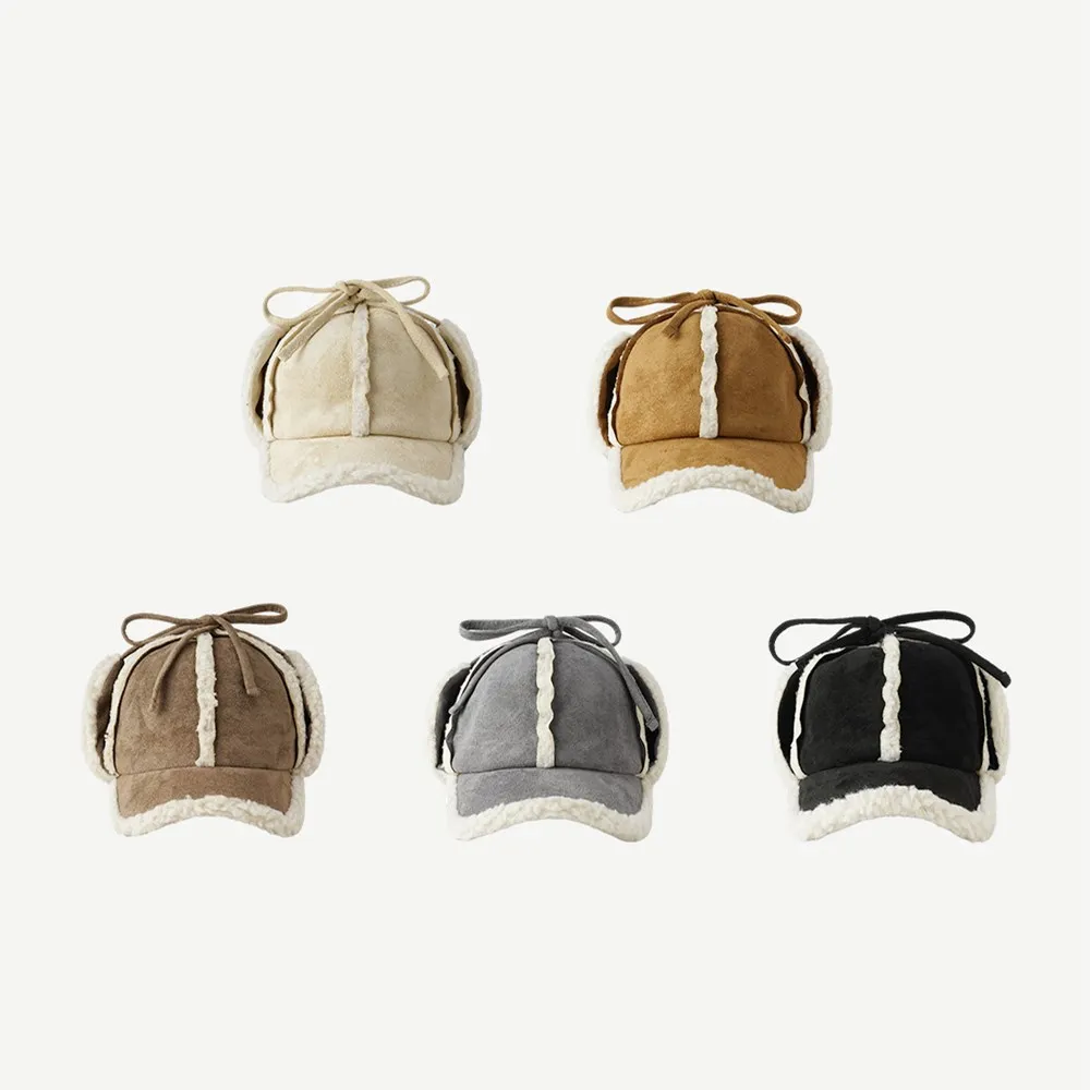 Winter Korean Version of Lamb Wool Baseball Hat Female Warm Thick Lace Up Suede Ear ProtectionCap Lei Feng Hat Male WindproofCap leather bomber cap