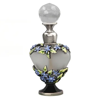 

5ml Vintage Crystal Heart Shape Flower Metal Empty Perfume Bottle Wedding Decor Gift