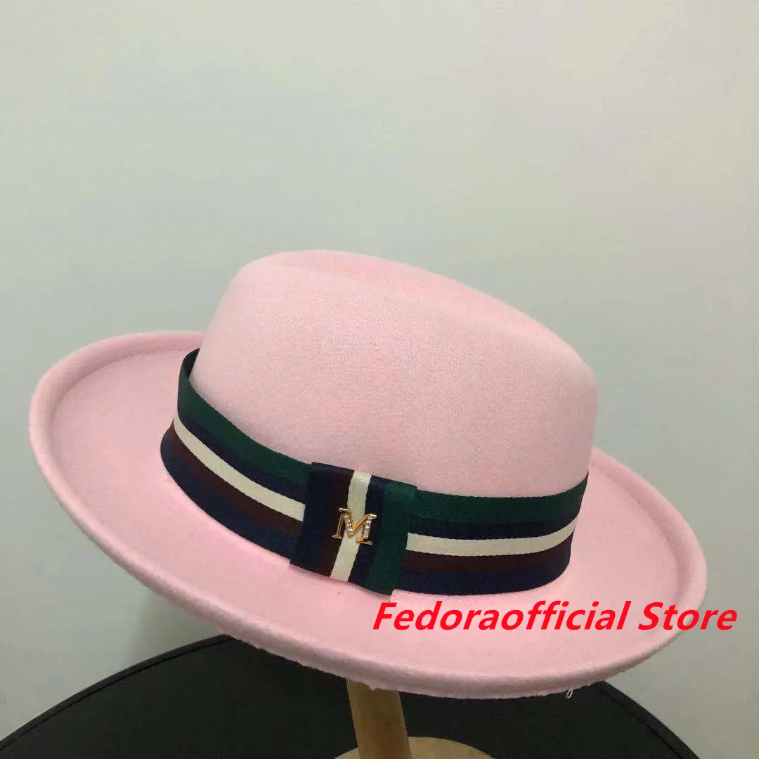 cream fedora hat Wholesale price Fedora hat new oval hat top M logo green ribbon accessories winter men and women felt jazz hat шляпа женская packable fedora