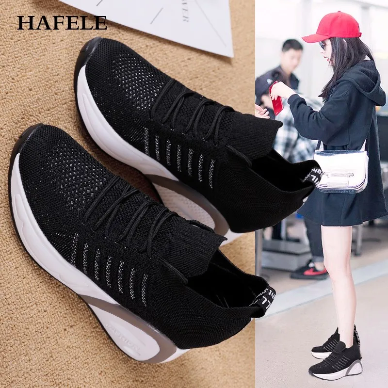 Женская Повседневная обувь; модная дышащая прогулочная обувь из сетчатого материала на плоской подошве; женские кроссовки на толстой подошве; Новинка года; спортивная обувь