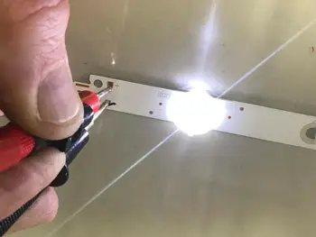 

LED Backlight Lamp strip For 16PCS VIZIO E75-F1 01U55 GJ-2K18-AE22-750-D816-V4 210BZ08D0B334BQ00D TPT750U1-QVR01.U