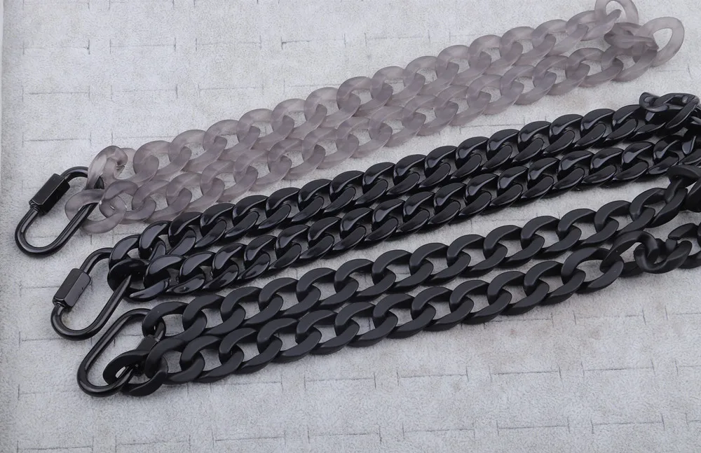 FishSheep New Acrylic Black Chain Lock Pendant Necklace For Men Women Hip Hop Long Chain Buckle Necklace 2021 Fashion Jewelry - Image 5