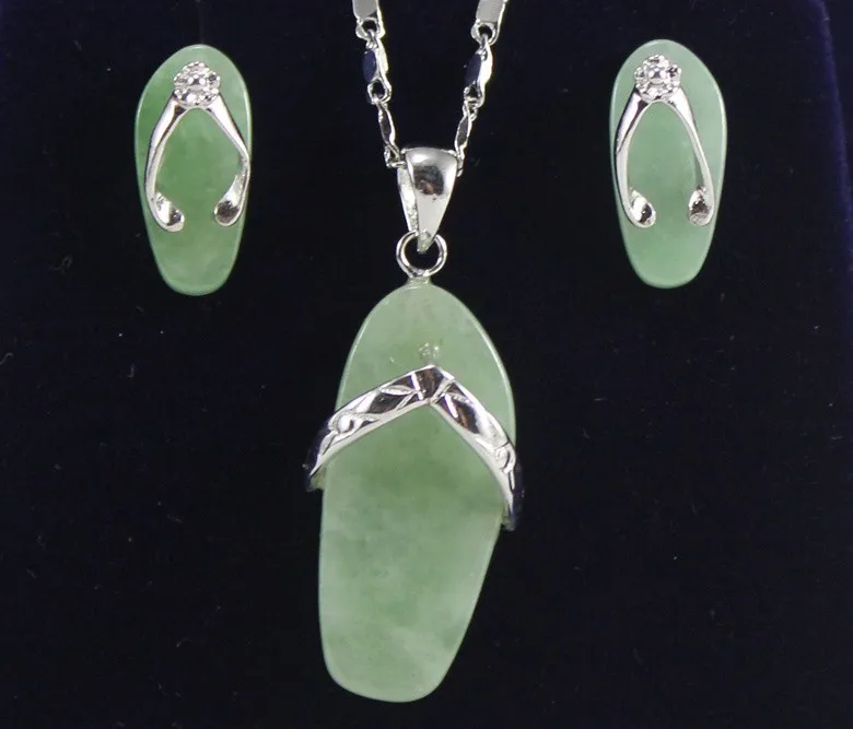 

Free Shipping slippers-shaped light green natural jade Earring Pendant Chain Jewelry Set
