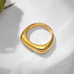 Elegant Gold Stainless Steel Women's Ring - Chic Irregular Metal Band, Minimalist Jewelry Gift - 8 (RC - 520G)