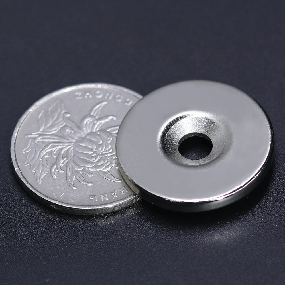 Lot De 10 Aimants Néodyme N50 - Disques 10 X 5mm Avec Trou, Puissants Et Fraisés (terres Rares)