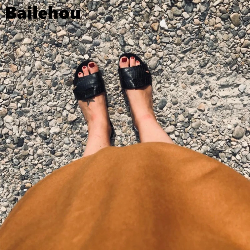 Новые модные брендовые женские тапочки Bailehou уличные пляжные шлепанцы