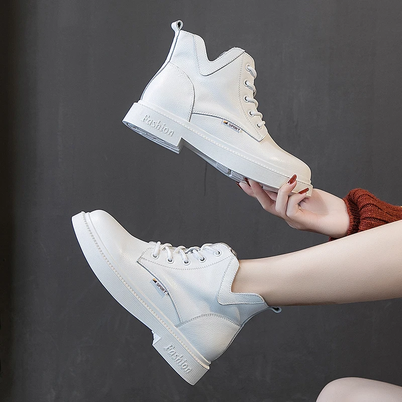 

Ladies Leather Boots Tooling Martin Boots Fashion Brand Women's Walking Shoes Winter 2019 Women Casual Shoes Chaussure Femme