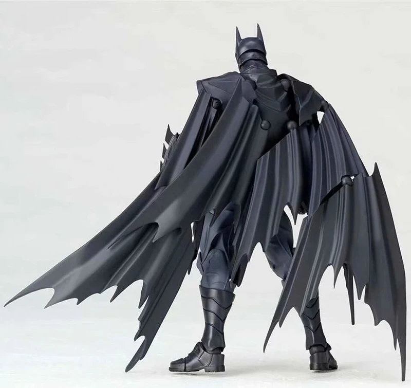  Revoltech Series Batman DC Comic Justice League Super Hero Dark Knight Action Figure Collectable To