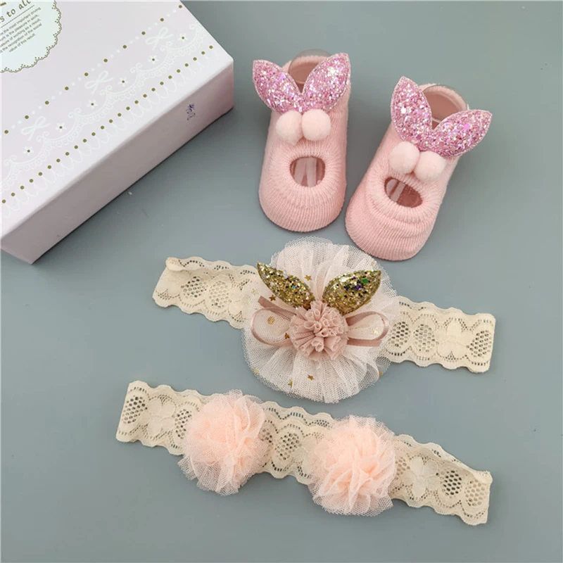 Детские повязки на голову+ носки, комплект из 3 предметов, детские носки с рисунками для новорожденных нескользящие носки, обувь носки-тапочки с бантиками подарочная упаковка для малышей - Цвет: SZ1847A10