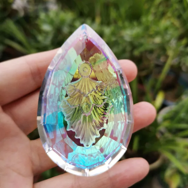 Színes Kristály Prizma Napsütő Lógó Örökzöld Fa Medál Csillár Alkatrészek Barkács Kézműves Otthoni Esküvői Ablak Dekoráció Figura - Image 5