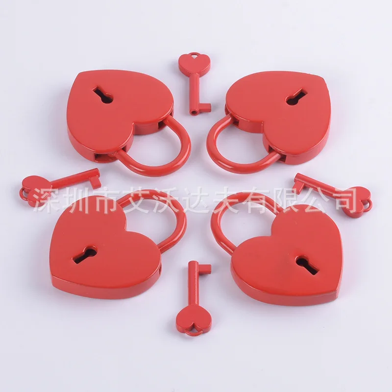 

All Red Heart-shape Lock Large Size Heart Shape Lock Zinc Alloy Heart-shape Lock Creative Heart Shape Anniversary Lock Manufactu