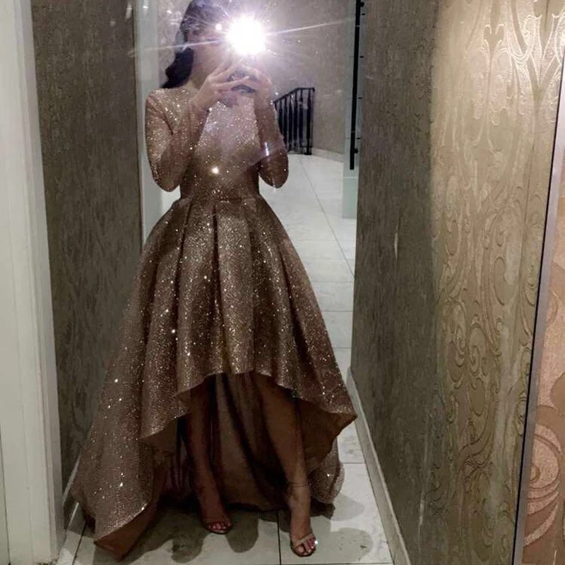 Hot Short Front Long Back Prom Dresses 2020 New Champagne Gold Long Sleeves O Neck Bling Seqiuned Formal Party Evening Gowns