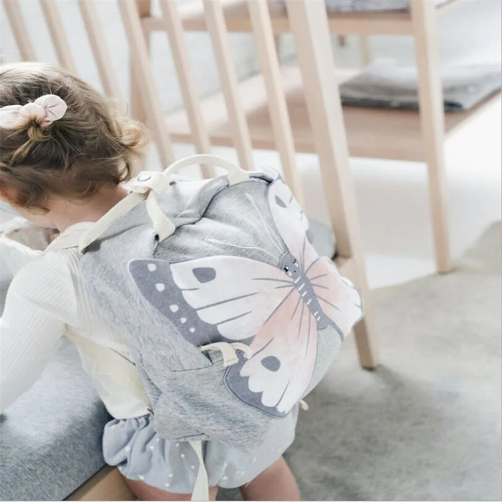 12801897890_1163999318