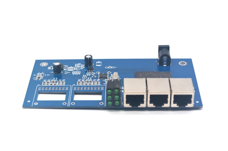 100 Мбит/с Ethernet коммутатор конвертер 10/100Base-Tx к 100Base-Fx 2* SC 3* RJ45 одиночный режим 20 км