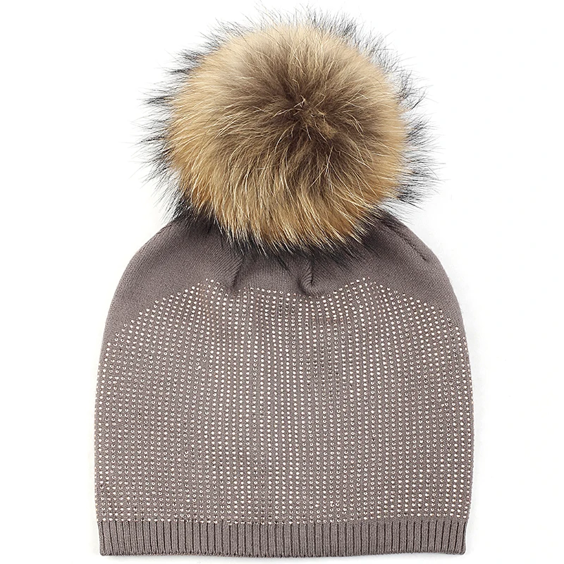 khaki A Geebro для женщин зимние теплые Стразы громоздкие шапочки Skullies шапки Femme взрослых шапка с черепом аксессуары 15 см натуральный мех помпон - Цвет: khaki A