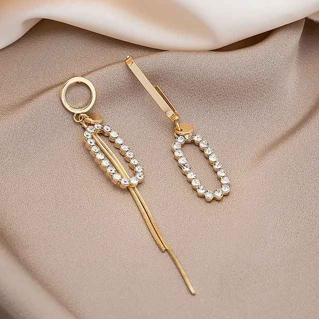 Trendy New Long Asymmetry Pendant Earrings for Women Female Simple Hypoallergenic Geometric Tassel Earrings Jewelry Accessories Crystal