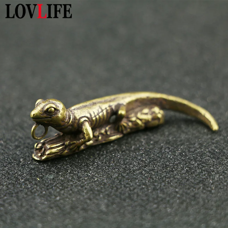 

Brass Lizard Keychain Accessories Pure Copper Creative Desktop Gecko Decoration Car Key Chain Pendants Handmade Retro Keyrings
