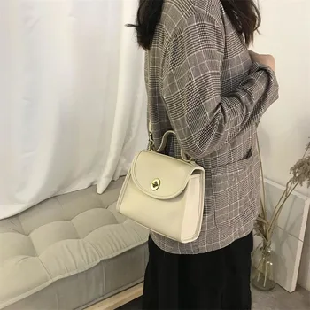 

2020 New Women's Handbag Spring and Summer Fashion Korean Version of The Wild Summer Handbag Retro Temperament Ladies Bag