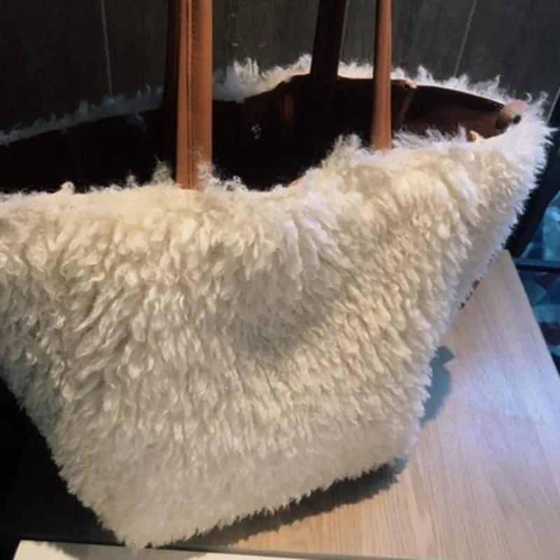 BXX Sac/ модные осенне-зимние роскошные женские сумки, дизайнерская вместительная плюшевая сумка через плечо ZE865