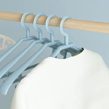 

42.5cm 10 pcs/lot Plastic Anti-skid Shoulder Seamless Coat Hanger Household Clothes Hangers Non-trace Clothing Drying Rack