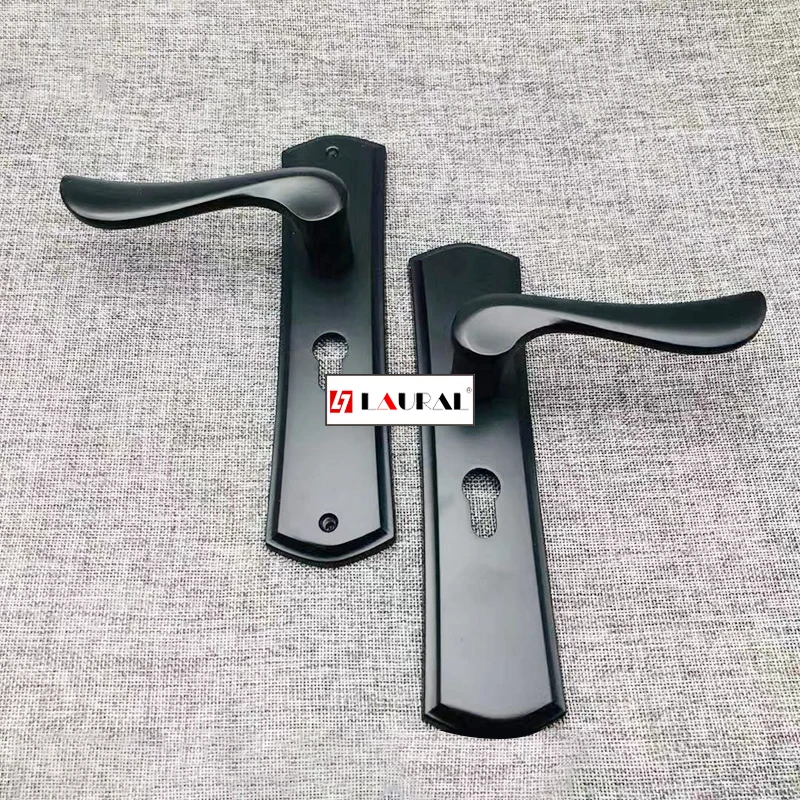 Black Deluxe Indoor Door Panel Handle With Framed Door Lock Wooden Door
