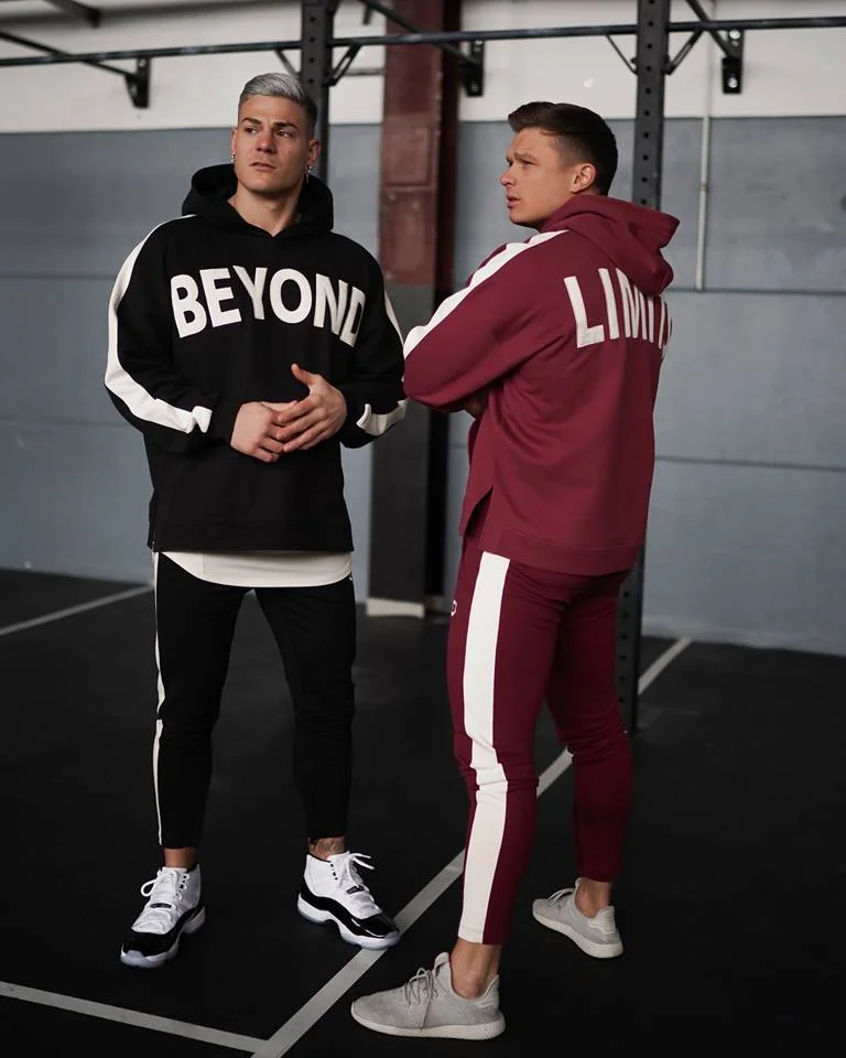 

New Fashion Men Set Long Sleeve Camouflage Hoodies+Pants Set Male Tracksuit Outdoors Suit Men's Gyms Set Casual Sportswear Suit