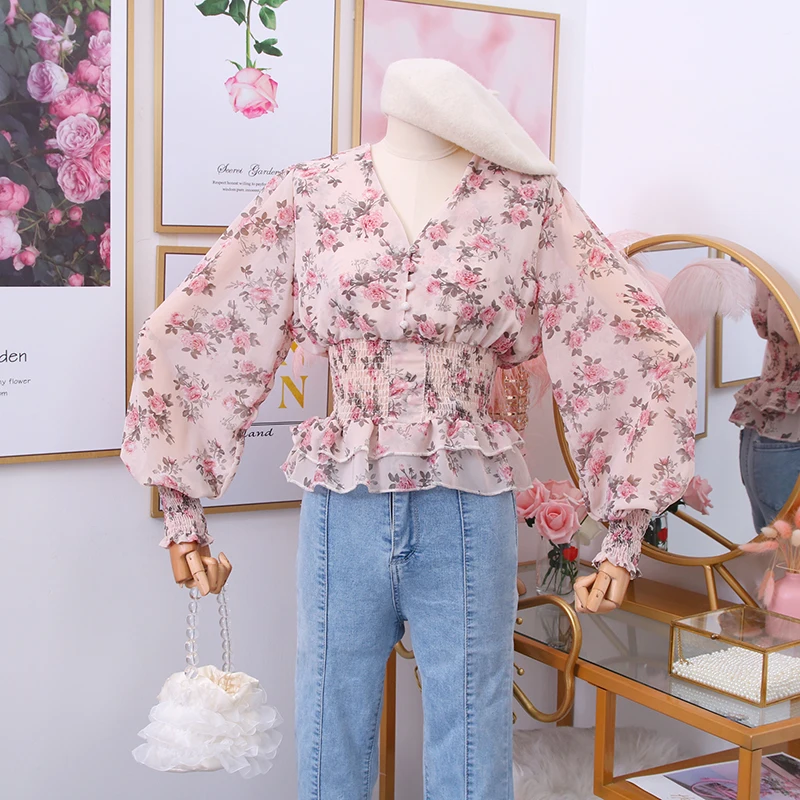 

2020 New Sweet Wild V-neck Floral Print Waist Waist Thin Double-layer Ruffled Chiffon Shirt