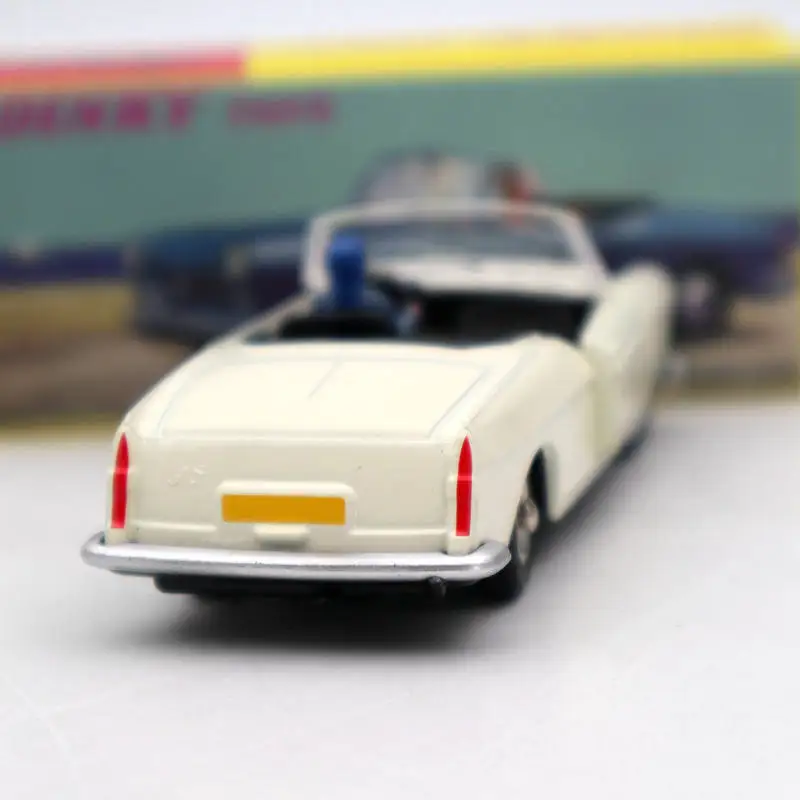Atlas 1:43 Dinky toys 528 для P ~ 404 Cabriolet Pininfarina коллекция моделей литья под давлением| |