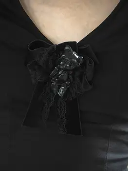 

Punk Rave Women's Lace Pu Bear Velvet Brooches PS-177
