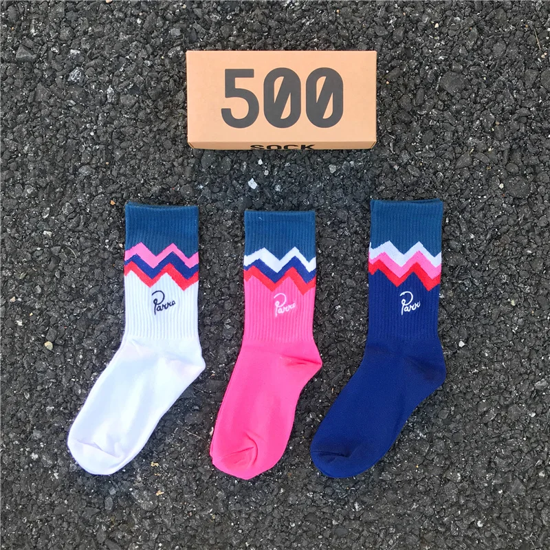 

3 Pairs/box Autumn Socks Men's Fashion Skateboard Sports Letter Embroidery White /Red /Blue Trend Hip Hop Cotton Socks