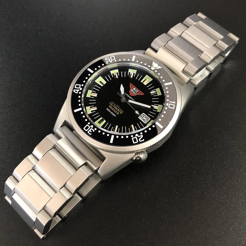 

STEELDIVE Singapore Shark 200m Dive Watch Sapphire Crystal NH35 Automatic Mechanical Watch Steel Diving Watch 200m C3 Super Lumi