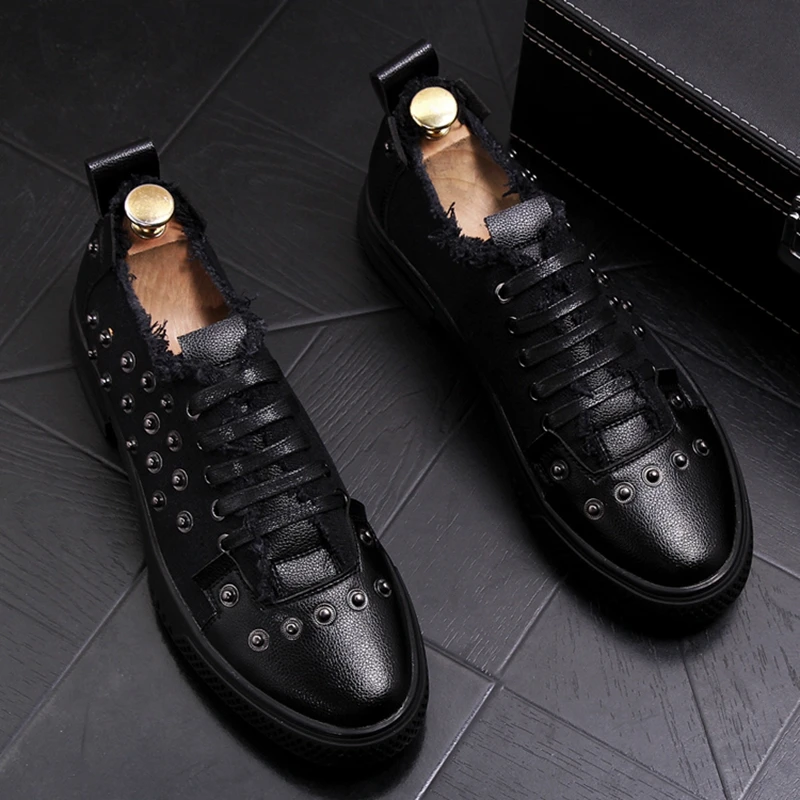 

QWEDF Men Fashion Punk Shoes Leather Spring Autumn Rivets Loafers Male Casual Denim Shoes Personality Leisure Sneakers G8-76