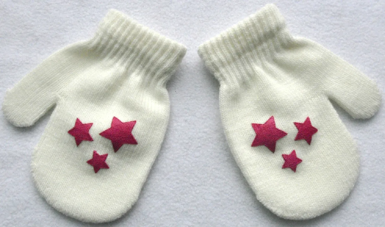 Детские вязаные перчатки из мягкой акриловой пряжи, милые однотонные перчатки с принтом в виде звезд и сердечек, теплые варежки для детского сада - Цвет: star white