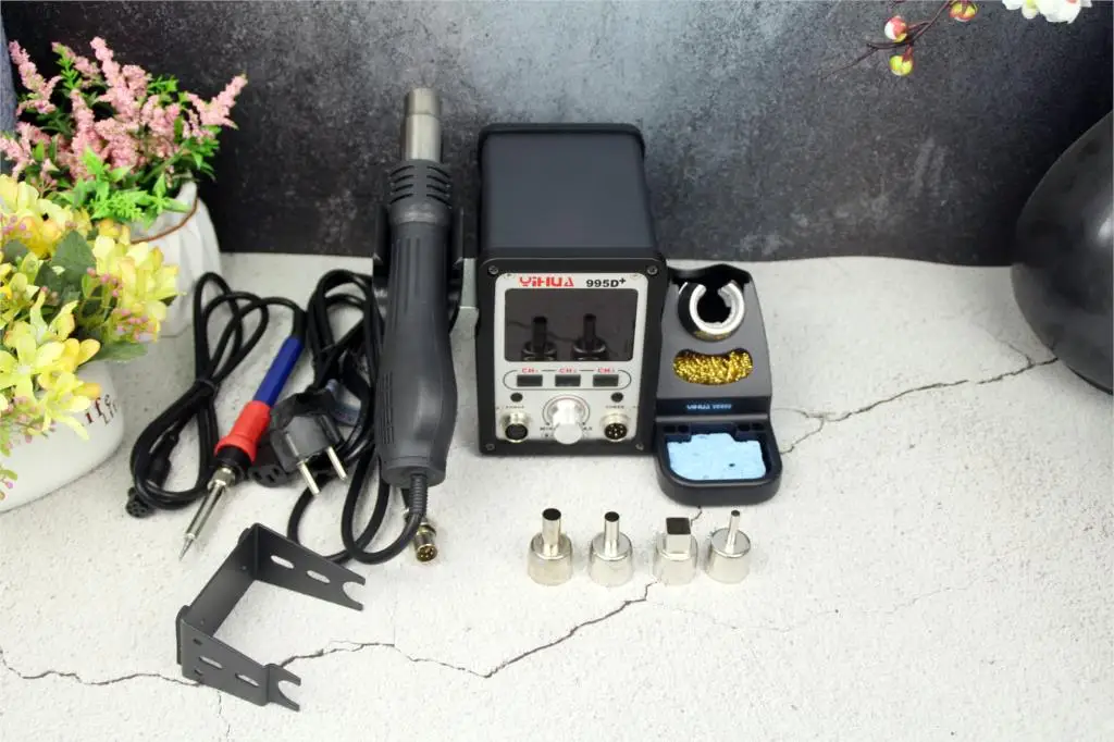 

Large LCD display YIHUA 995D+ Iron Soldering Station With Air Gun Soldering Station For Solder