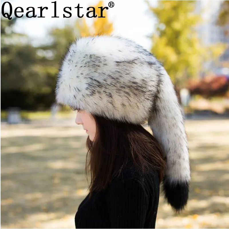 Qearlstar искусственный мех енота шапка женские зимние шапки разноцветные мягкие высококачественные модные теплые русские монгольская шапка с хвостами FY23