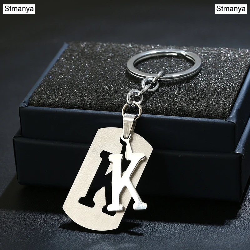 DIY из нержавеющей стали A-Z буквы брелок талисман 26 букв брелок мужской женский брелок пара подарок ювелирные изделия автомобильный брелок - Цвет: K