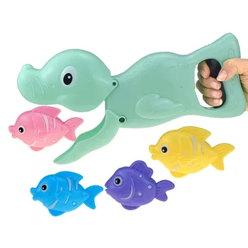 

Hot selling dolphin with big fish eating small fish toy dolphin robot arm children's bath bathroom water toy
