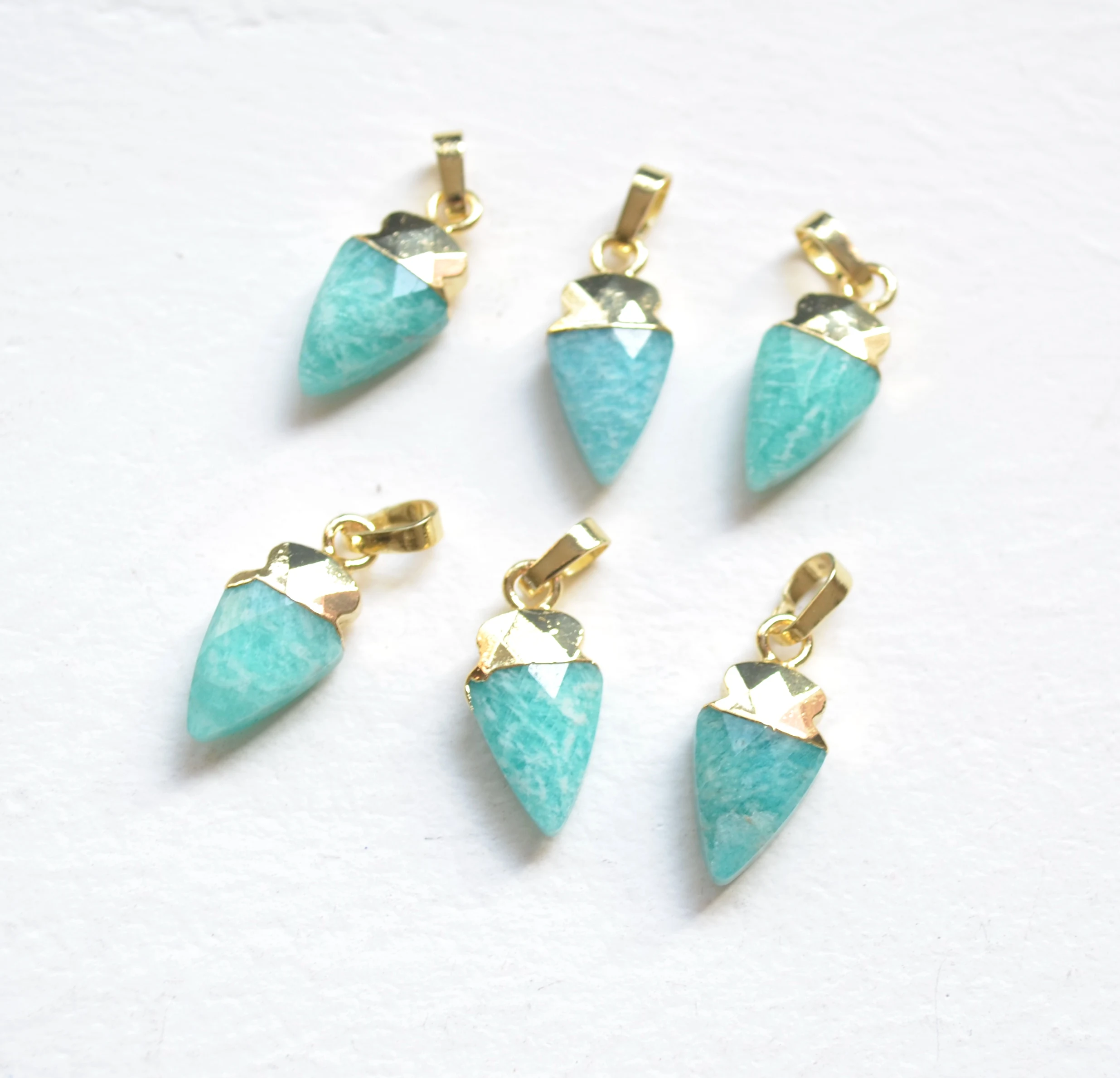 Small size cutted arrow shape Amazonite pendants with gold electroplated edges-amazonite charm for jewelry making