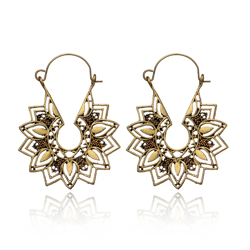 Unique Tibetan Silver Color Tribal Ethnic Gypsy Earrings Hollow Out Water Drop Earrings For Women Dangle Earring Vintage Jewelry