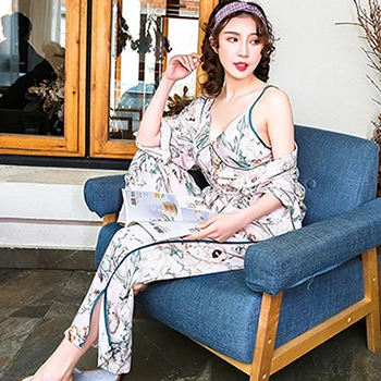 Vintage Rural Style Home Service 3 Piece Set Women's V-neck Sling Long-sleeved Nightgown Print Pajamas Set Casual Pajamas Sets - Color: white