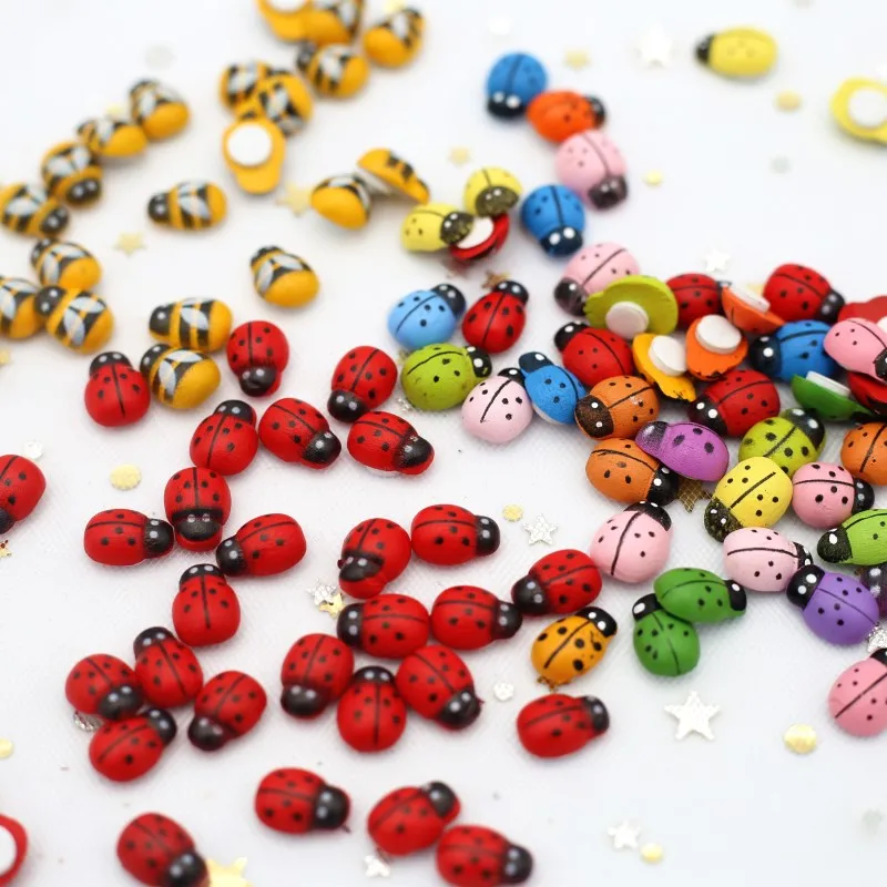 MINI Wood Bee Ladybug Colorful with Glue Home Refrigerator Wall Decoration DIY Handmade Child Gift Party Accessories 50/100pcs