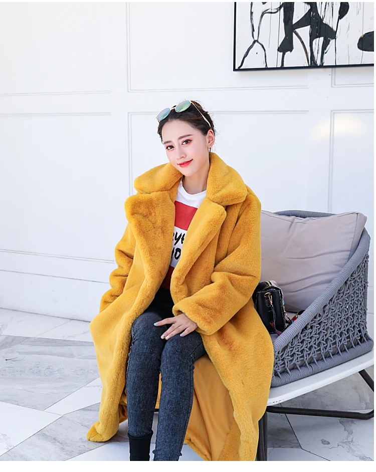 Luzuzi/Элегантное зимнее женское пальто из искусственного меха кролика, роскошное длинное меховое пальто высокого качества, пальто с лацканами, плотное теплое плюшевое пальто - Цвет: yellow fur coat