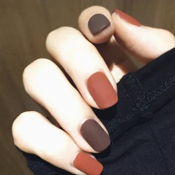 

Ladies Elegant Coffee Brown Orange Jump Color Fake Nails Solid Color Medium Size Artificial Nails Art Tips with Glue 24pcs/set