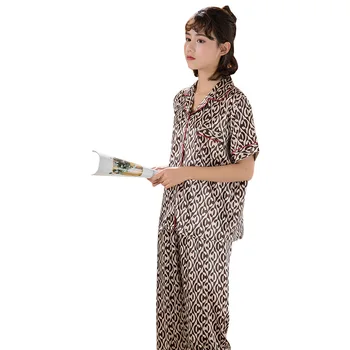 

Pajamas Women Summer Simulation Silk Lapel Mid-sleeve Trousers Casual And Comfortable Camel Color Polyester Fabric Home Service